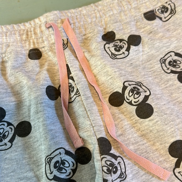 NWOT Mickey Mouse sweatpants size L - Picture 3 of 5